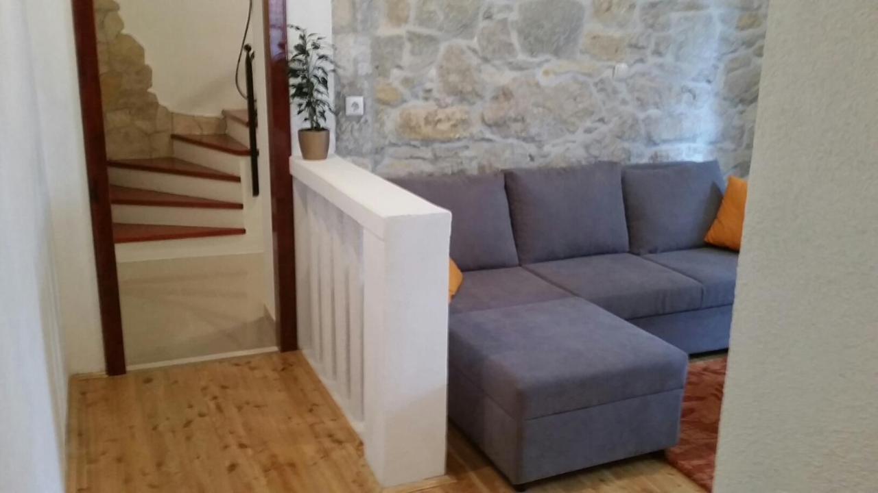 Marivo Appartement Dugi Rat Buitenkant foto