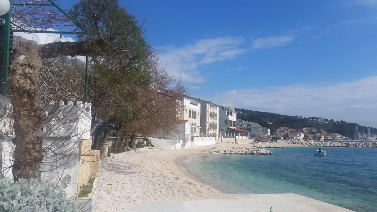 Marivo Appartement Dugi Rat Buitenkant foto